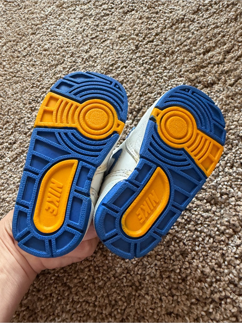 NIKE Vintage Royal Blue & White Sneakers - Picture 7 of 9